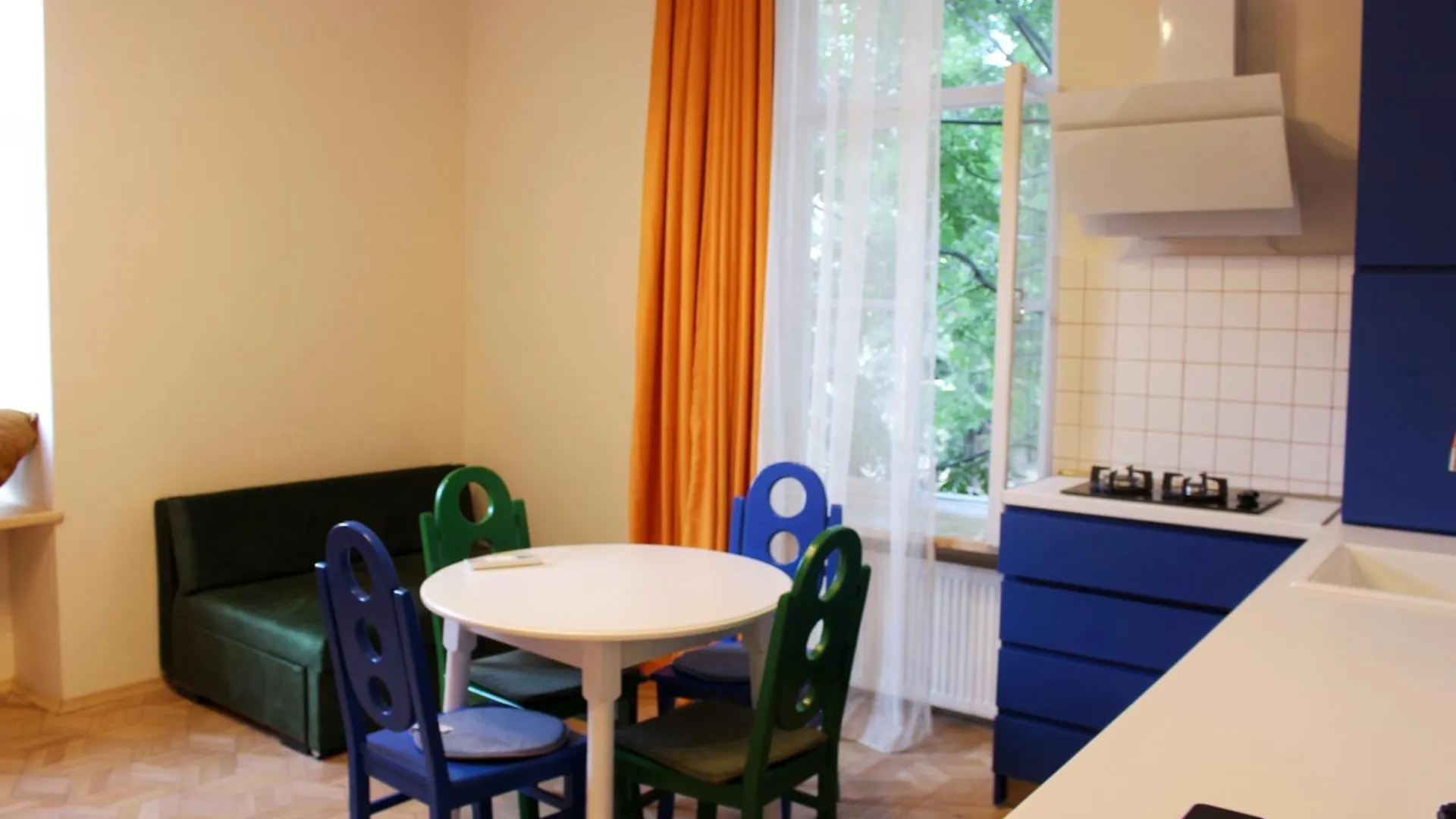 Apartment In Τυφλίδα 0*,